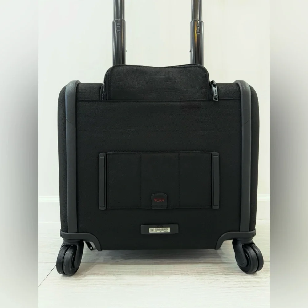 TUMI ALPHA Compact 4 Wheeled Brief